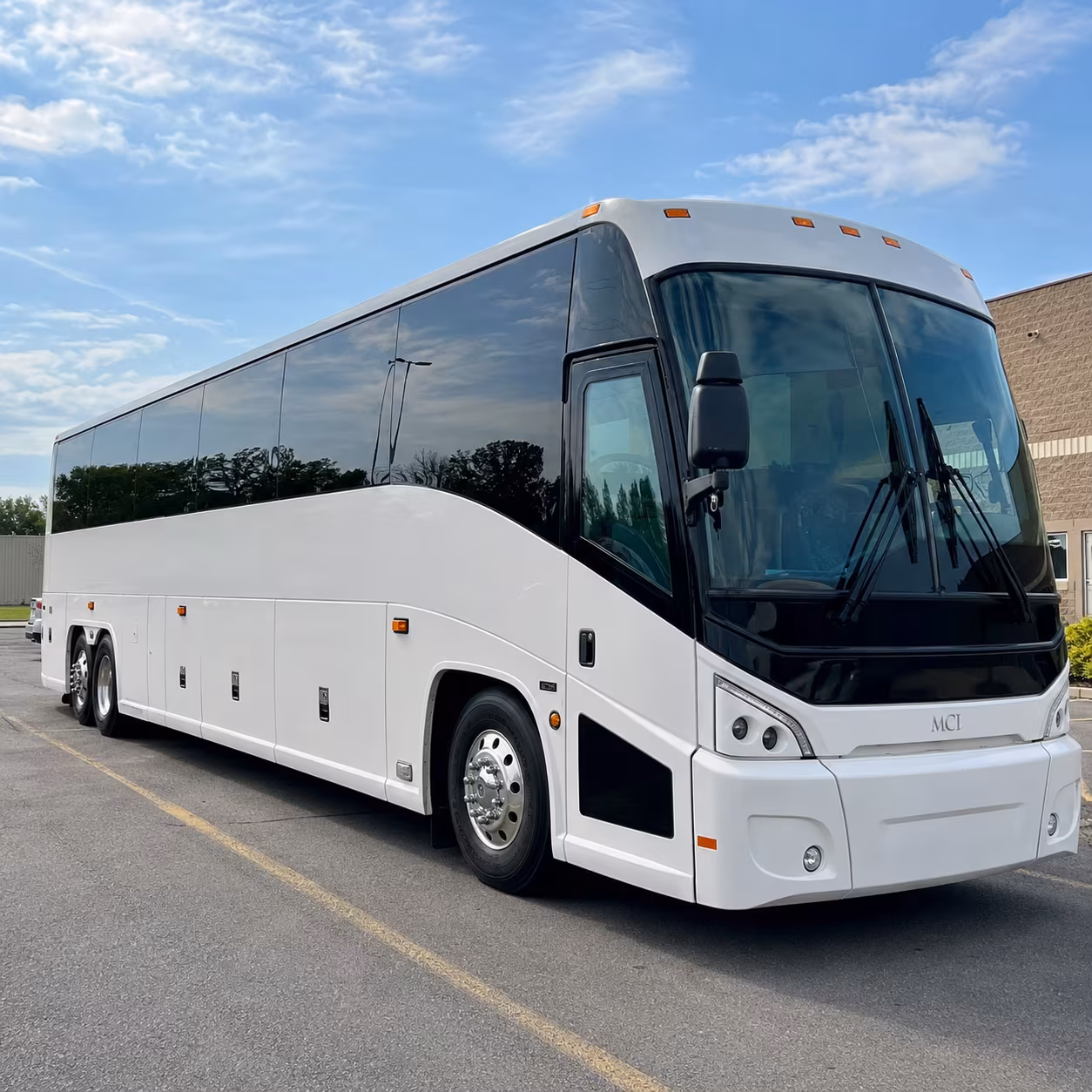 40-56 Passenger Charter Bus Exterior