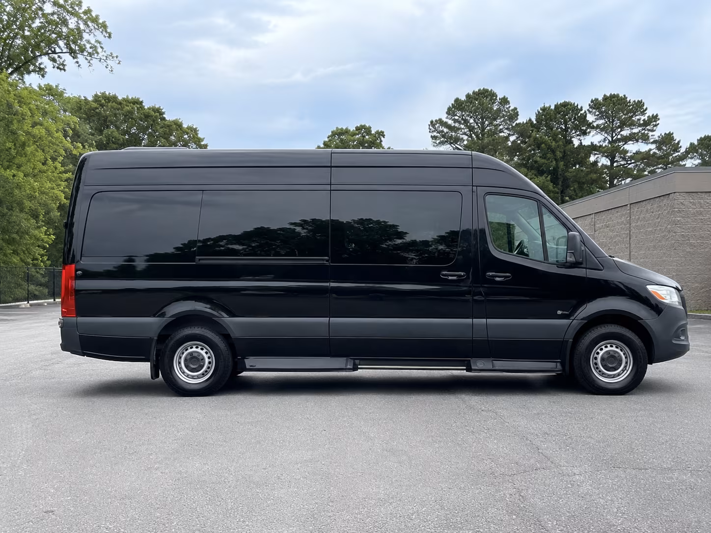 Carlsbad Wedding Transportation & Shuttle Service