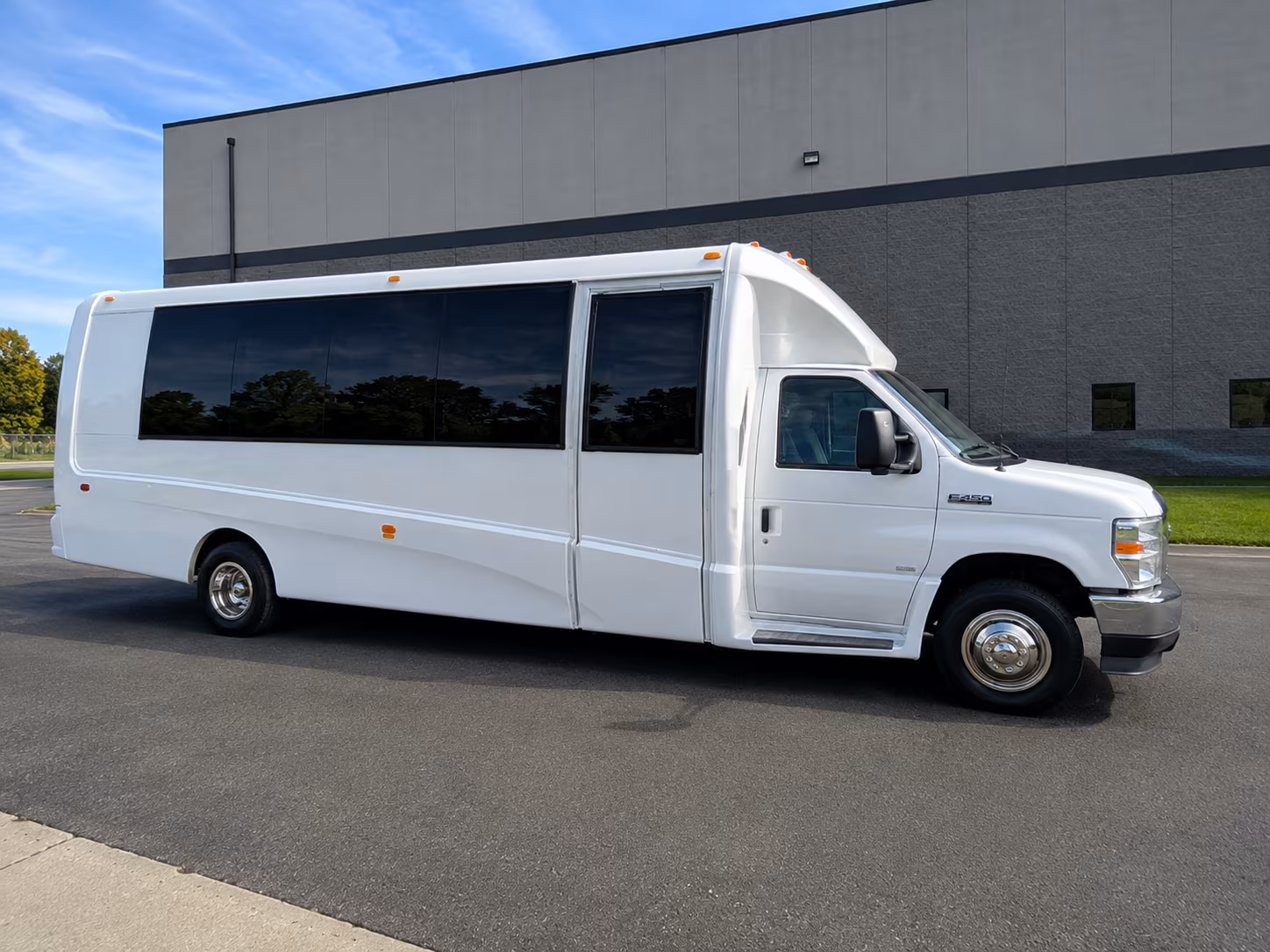 Chula Vista Wedding Transportation & Shuttle Service