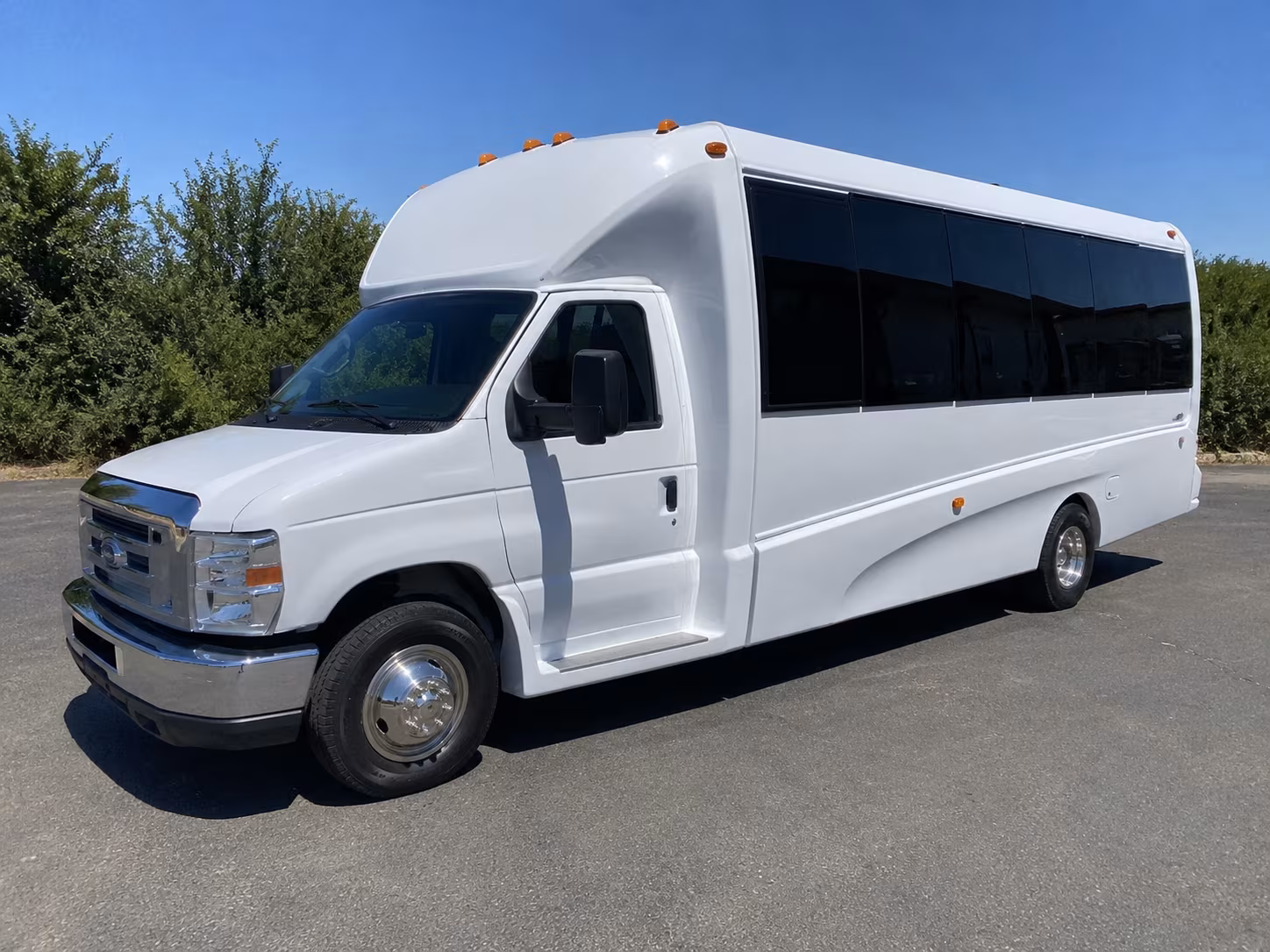 Encinitas Winery Tour & Pub Crawl Transportation