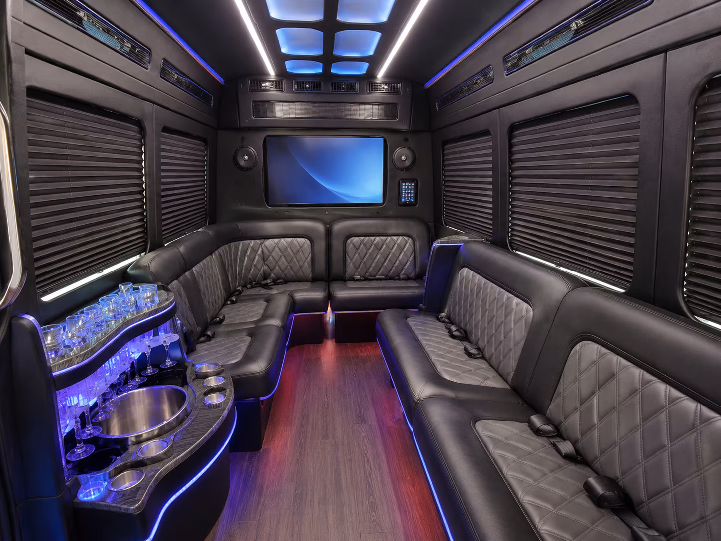 San Diego Airport Shuttle & Transportation party bus exterior