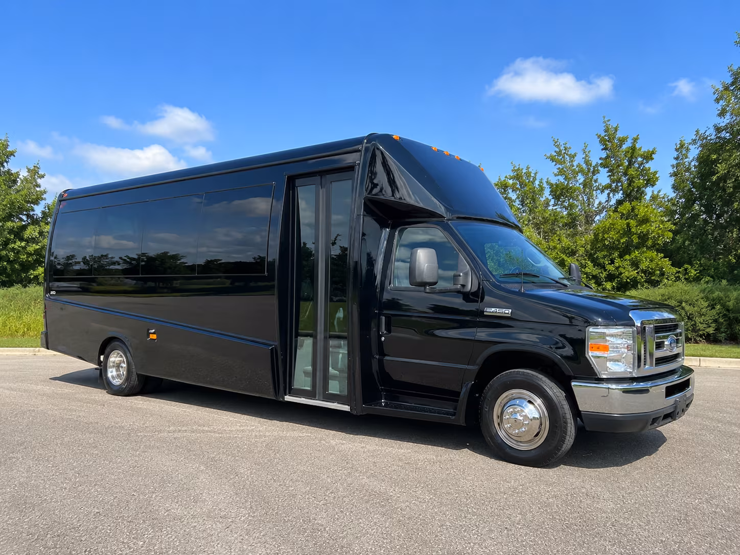 San Diego Corporate Transportation party bus exterior