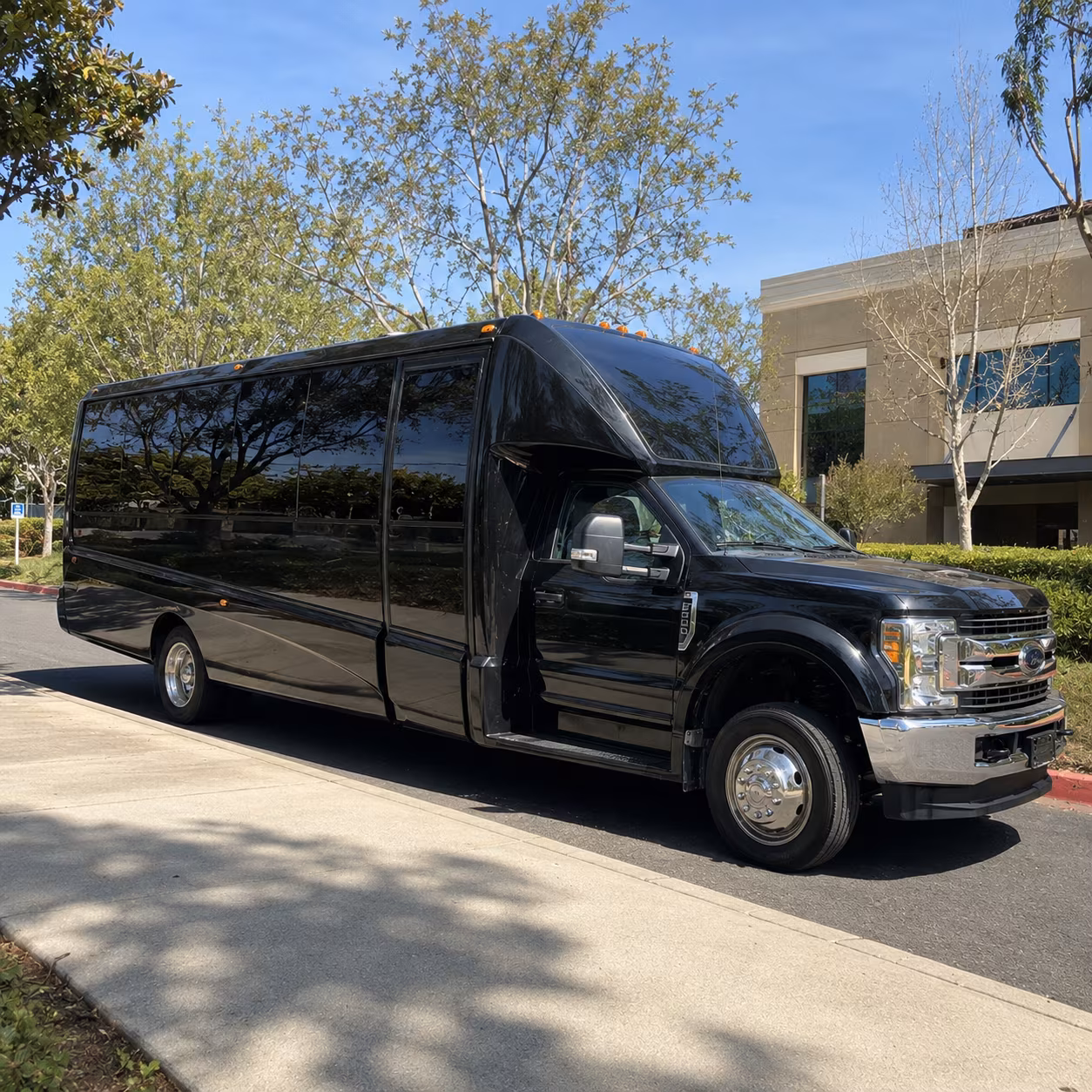 San Diego Winery Tour & Pub Crawl Transportation party bus exterior