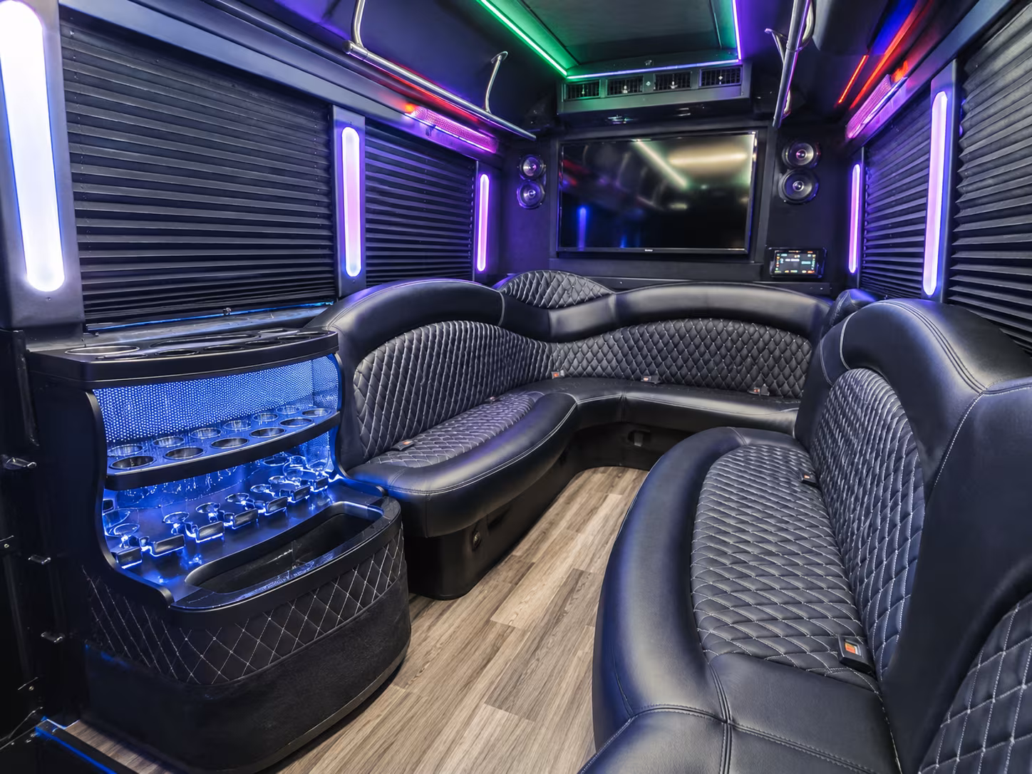 San Diego Winery Tour & Pub Crawl Transportation party bus exterior